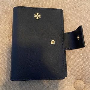 Tory Burch Passport Wallet (navy)